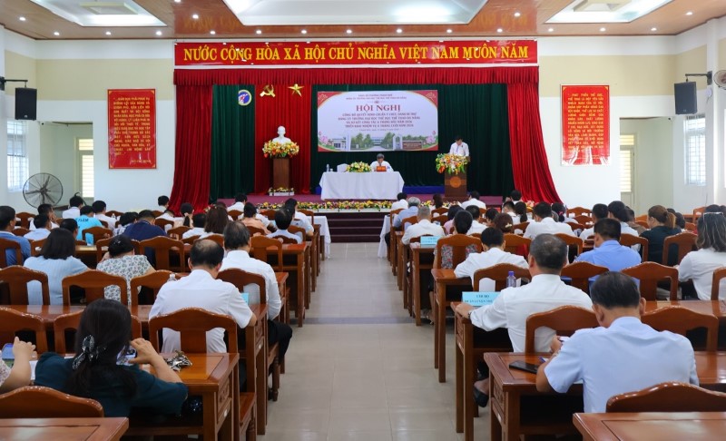 Đảng bộ Trường Đại học Thể dục thể thao Đà Nẵng sơ kết công tác đảng 06 tháng đầu năm, triển khai nhiệm vụ 06 tháng cuối năm 2026